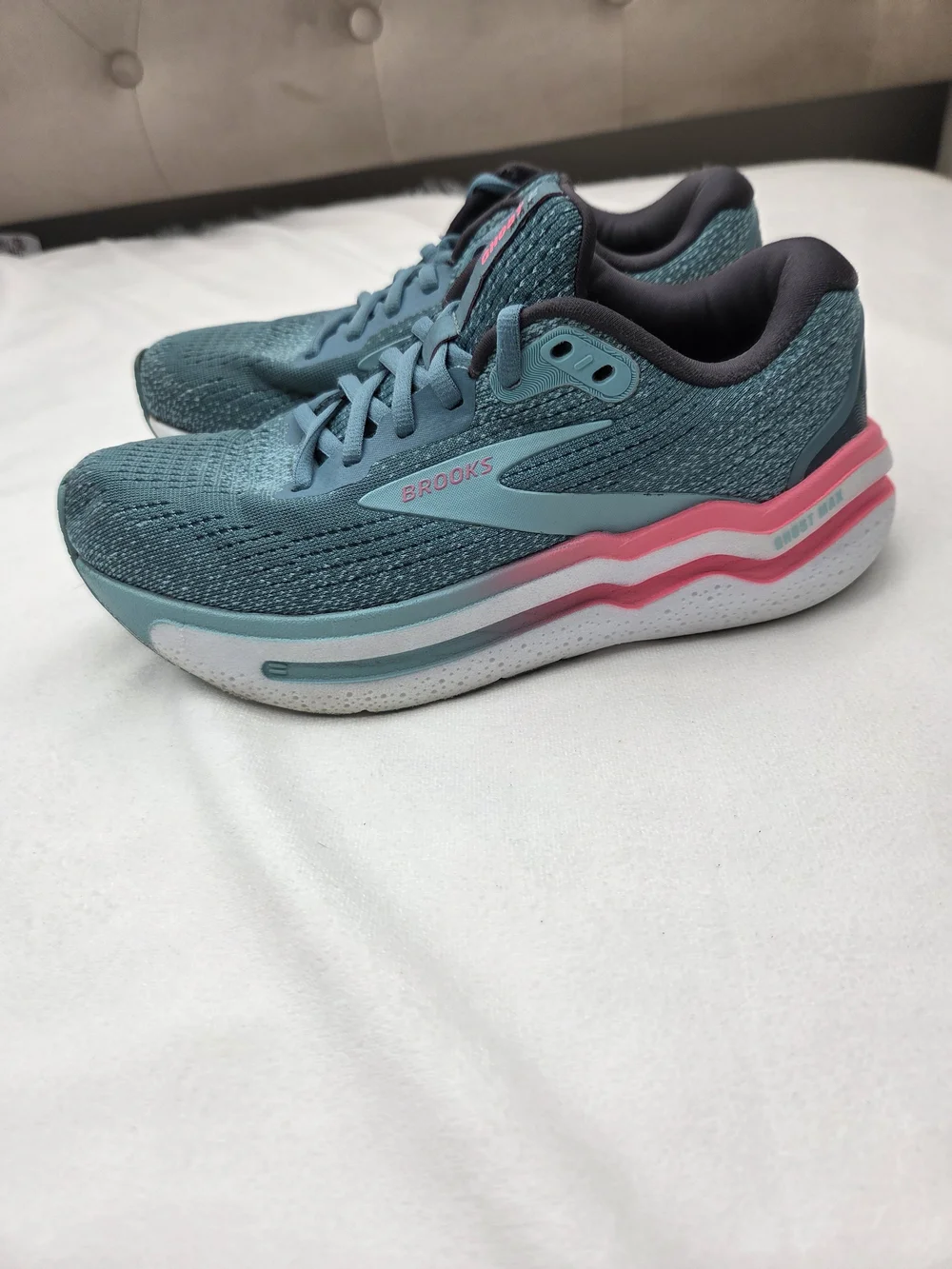 Brooks ghost max